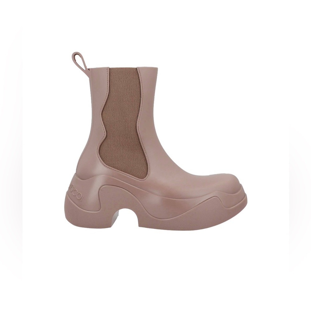 XOCOI Dove Grey and Black Ankle Rubber Boots US 7